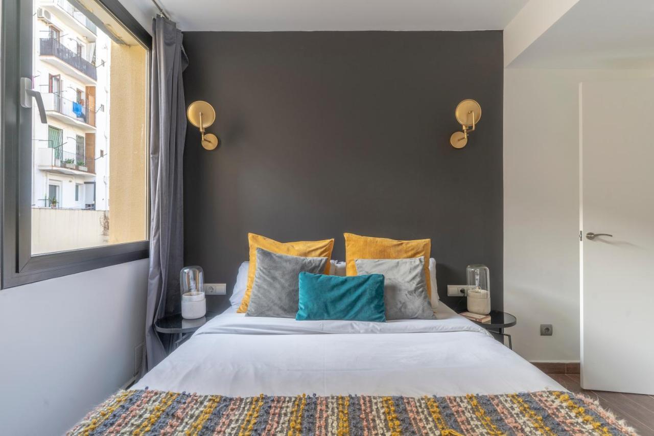 Tsa La Rosa Apartment บาร์เซโลนา ภายนอก รูปภาพ