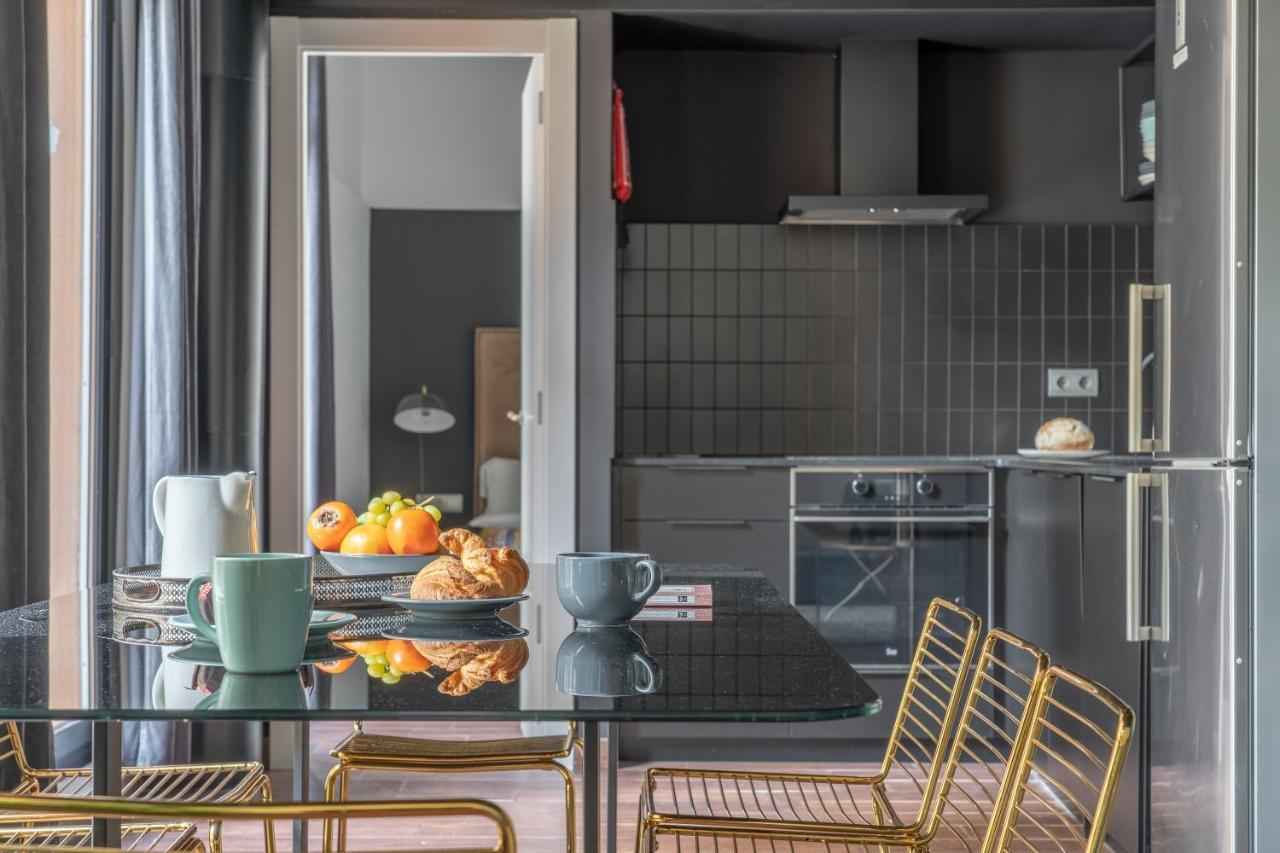 Tsa La Rosa Apartment บาร์เซโลนา ภายนอก รูปภาพ