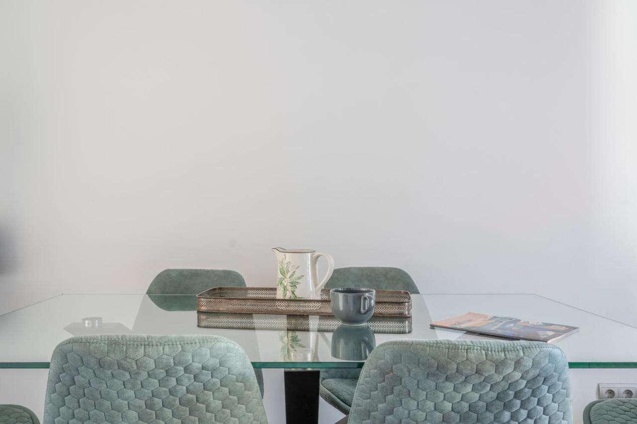 Tsa La Rosa Apartment บาร์เซโลนา ภายนอก รูปภาพ