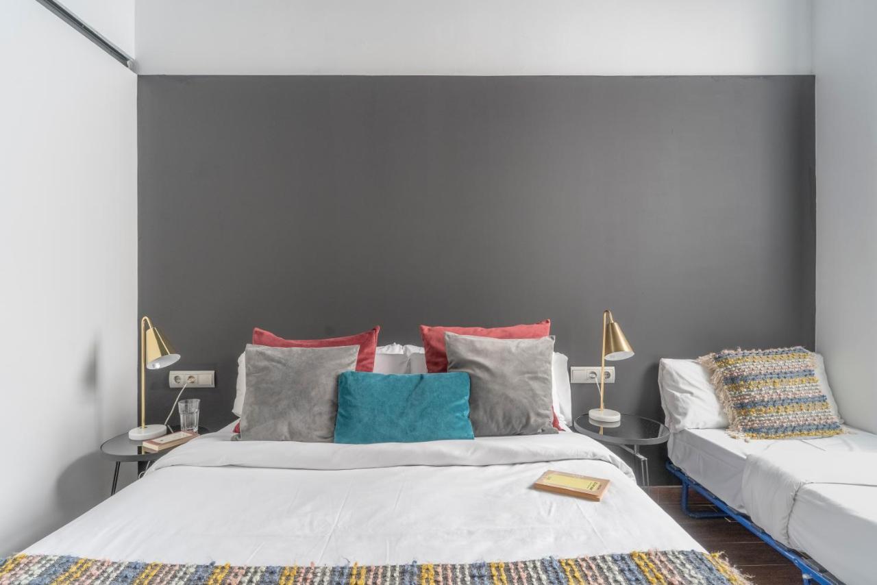Tsa La Rosa Apartment บาร์เซโลนา ภายนอก รูปภาพ
