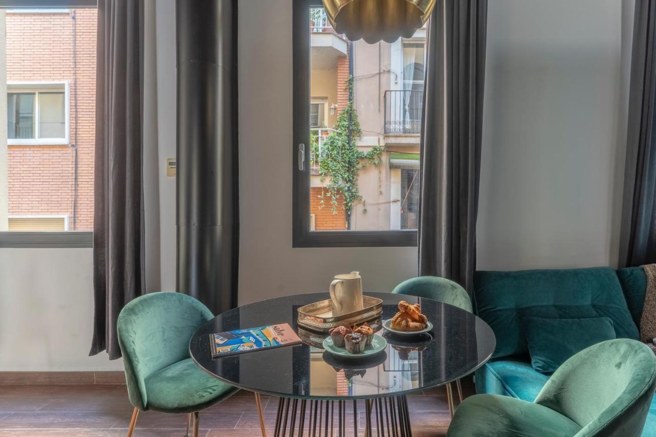 Tsa La Rosa Apartment บาร์เซโลนา ภายนอก รูปภาพ
